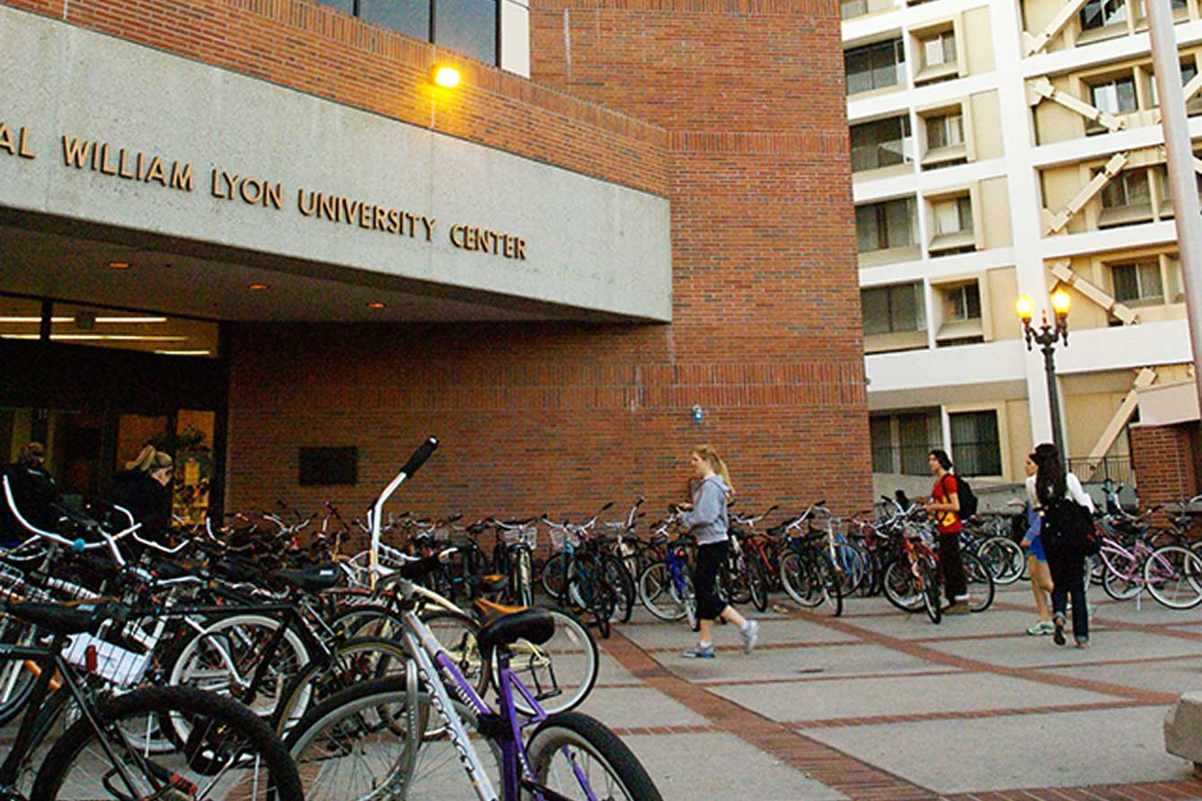 Lyon Center (UPC)